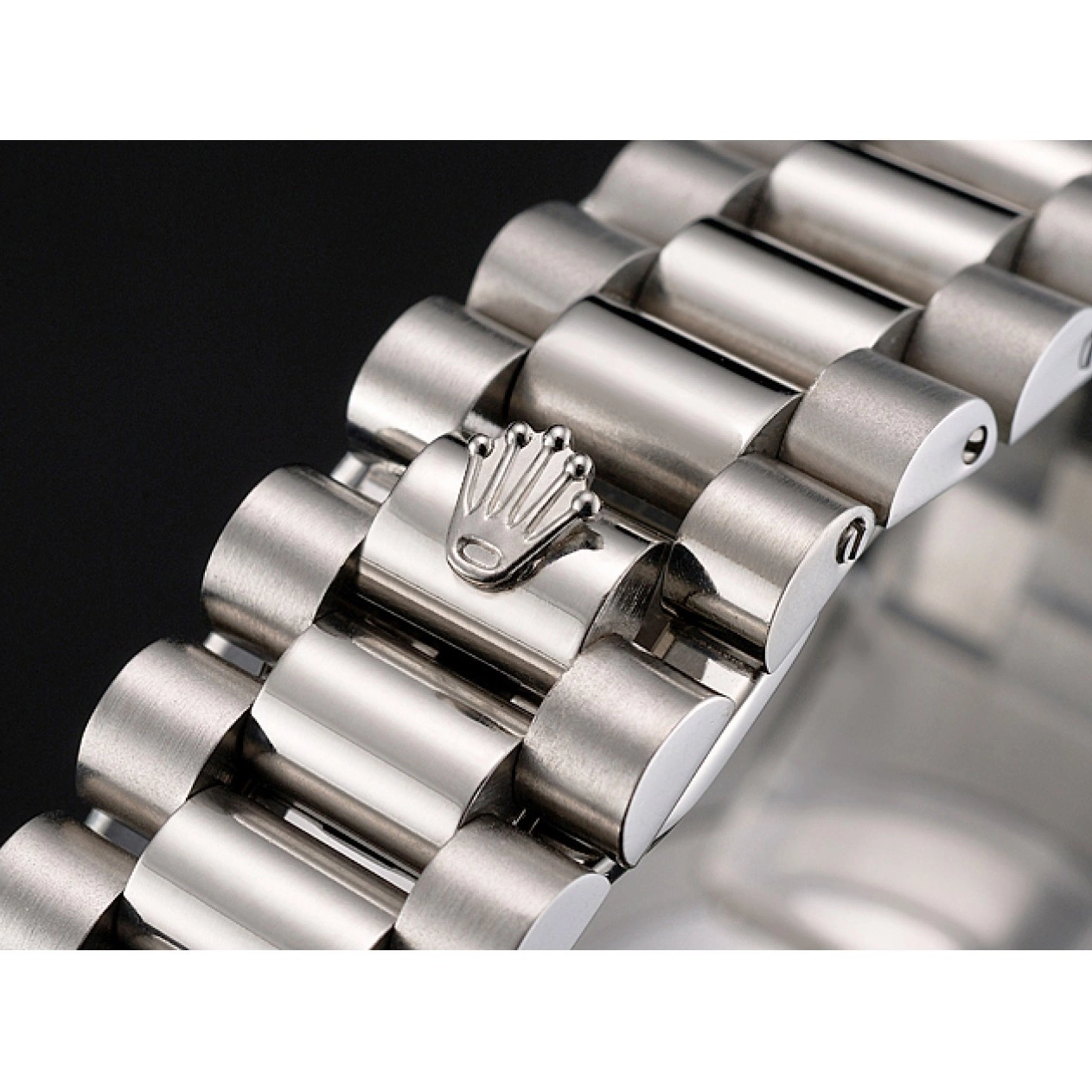 Aaa replica watch Silver Steel Stainless Rolex Case Swiss And Datejust Dial Bracelet 0514